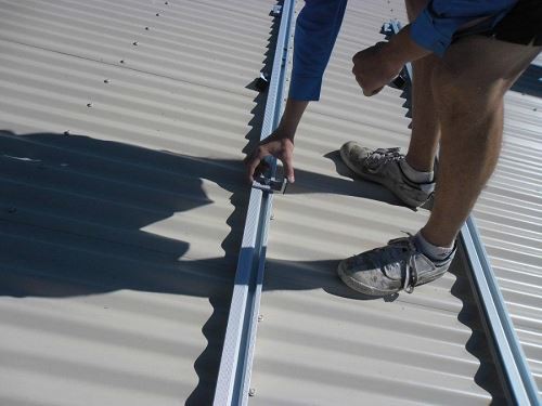 Metal Roof Integrated PV Mounting Flat Roof Solar Mounting Bracket (Aluminum Alloy) Metal Roof Integrated PV Mounting Flat Roof Solar Mounting Bracket (Aluminum Alloy)