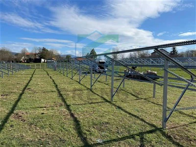 PV Ground Mount Struchtúr